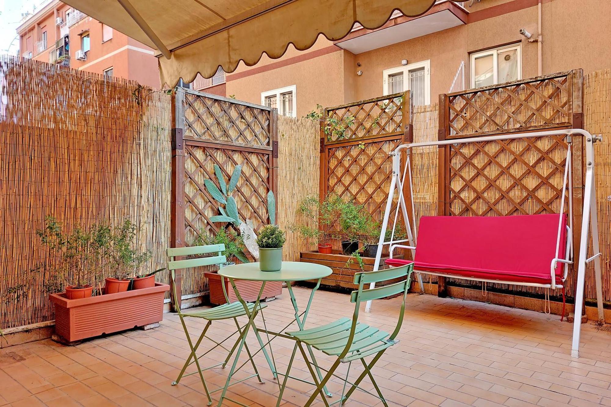 Vatican With Cute Terrace Appartement *