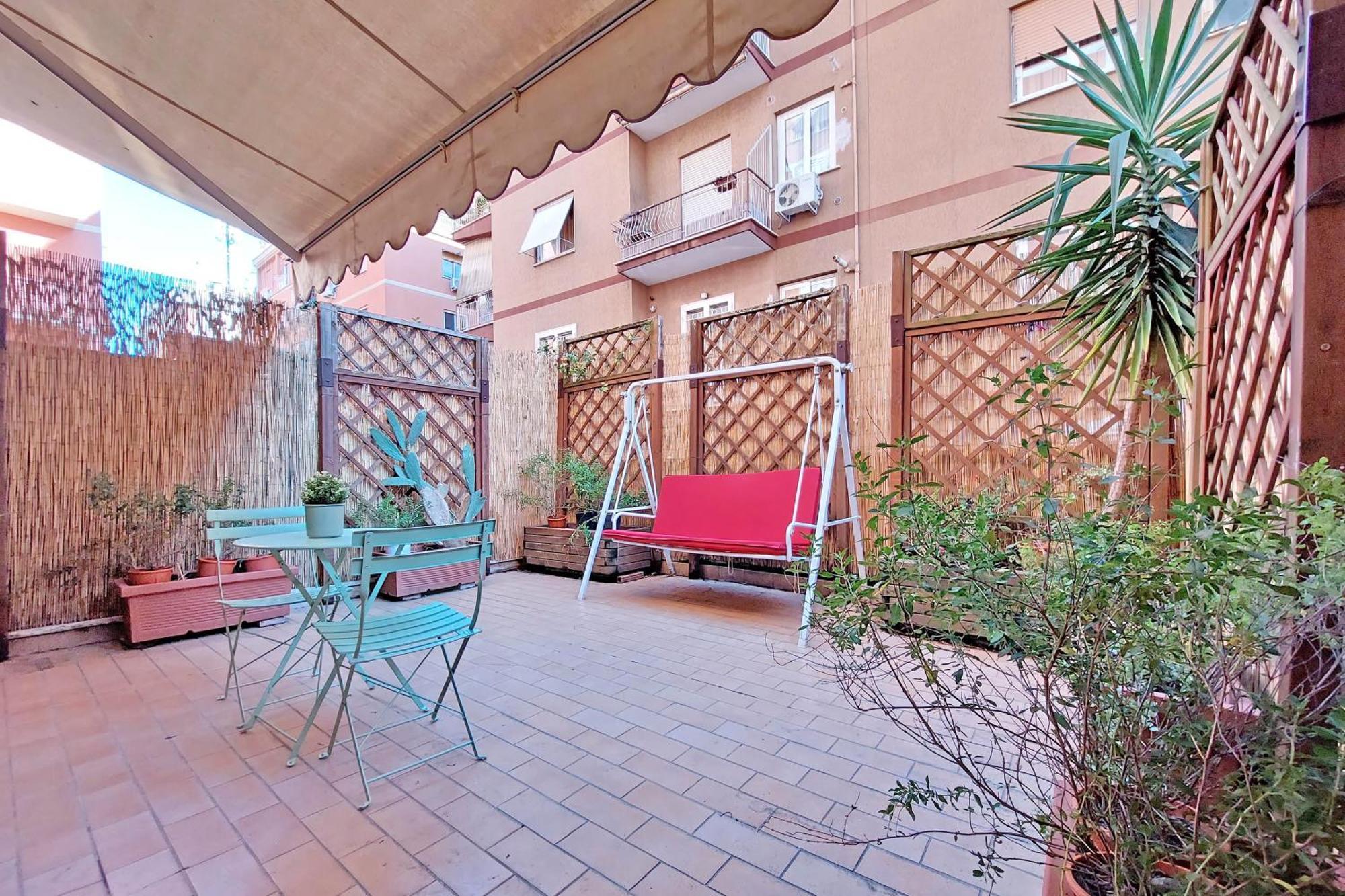 Vatican With Cute Terrace Appartement *